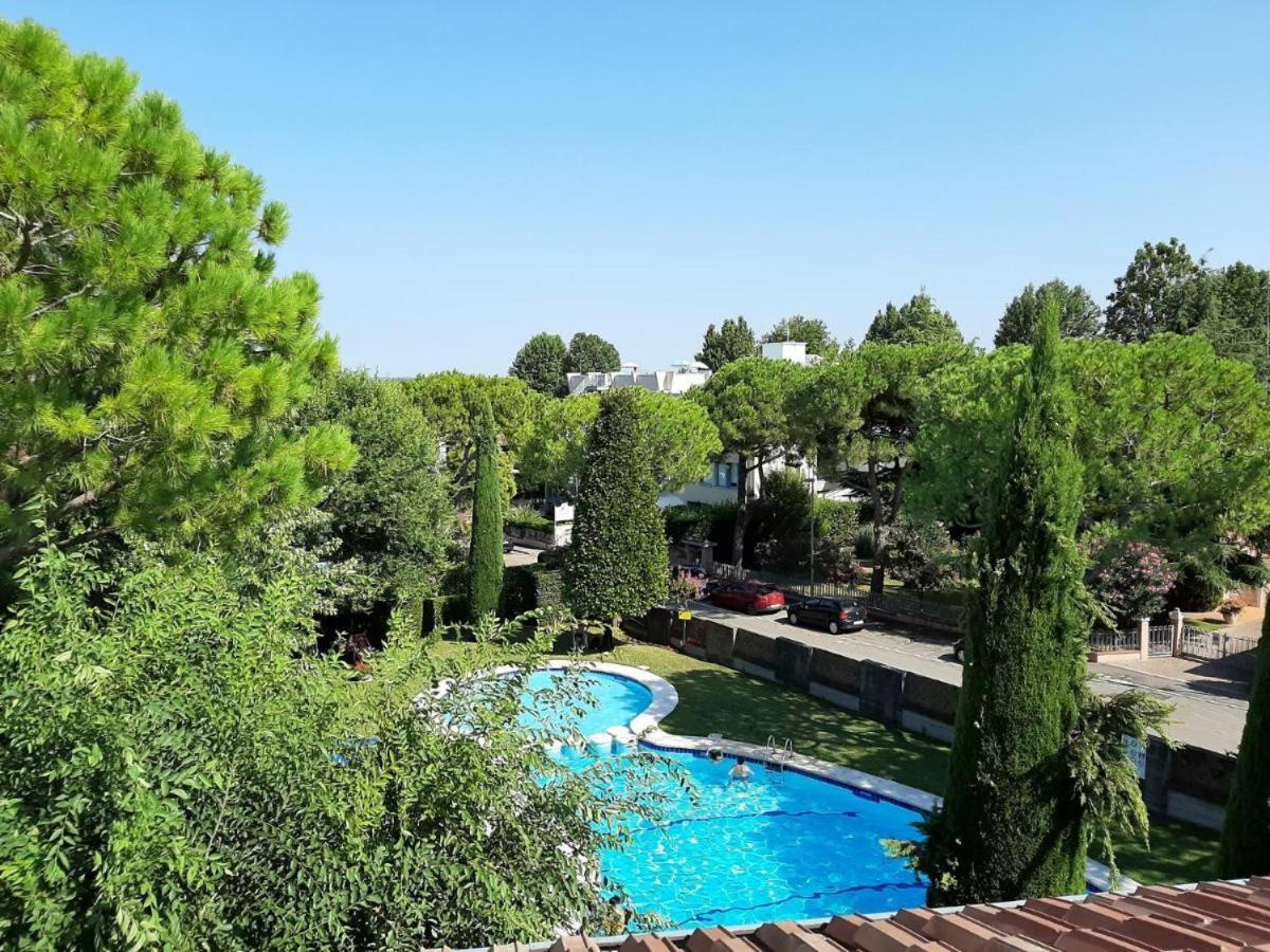 Lido Galeazzi Giant Pool Διαμέρισμα Σιρμιόνε Εξωτερικό φωτογραφία